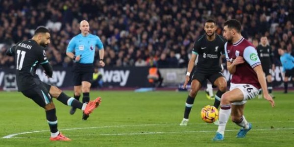 星空体育中国官网-林良锋：萨拉赫这么火，利物浦为什么不续约？