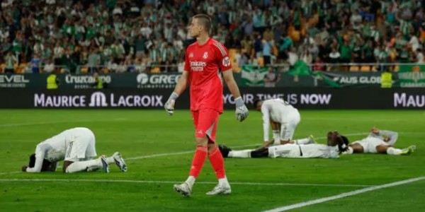 星空体育娱乐平台-龙赛罗：皇马绝不会给巴萨列队，只会向清白的球队致敬