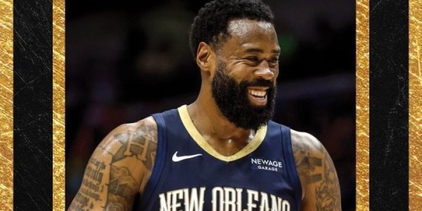 星空体育入口-NBA官方：37岁小乔丹获年度最佳队友奖 8分优势险胜霍勒迪