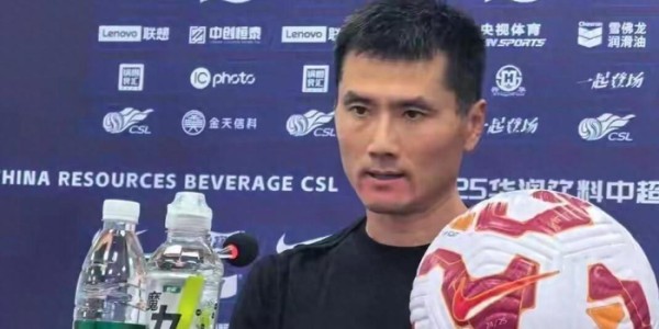 星空体育娱乐平台-争议拉满！国足2-1险胜新加坡暗藏两极口碑，将帅短板遭球迷犀利吐槽|李昊|塞尔吉尼奥|张玉宁|头球|中国男足_新浪体育_新浪新闻
