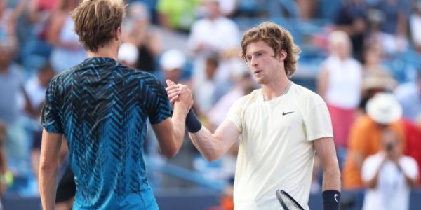 星空体育中国官网-卢布列夫仍与大师赛冠军无缘 心理或成最大难题